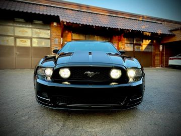 Ford Mustang - 11