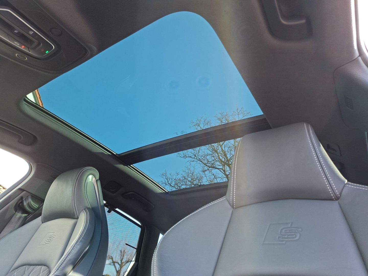 A4 Avant quattro S line *S-Sitze*AHK*PANO*