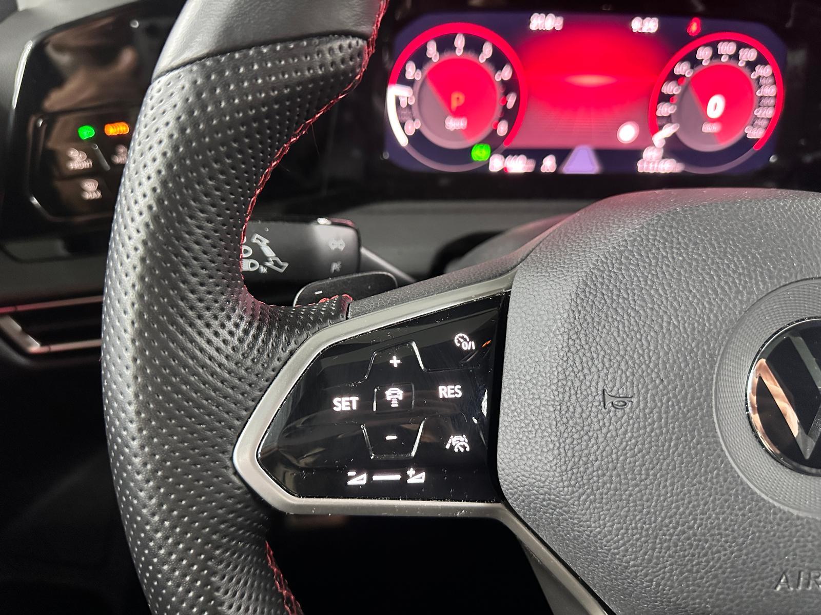 Volkswagen Golf 2.0 TSI PANO/IQMATRIX/ACC, миниатюра 15