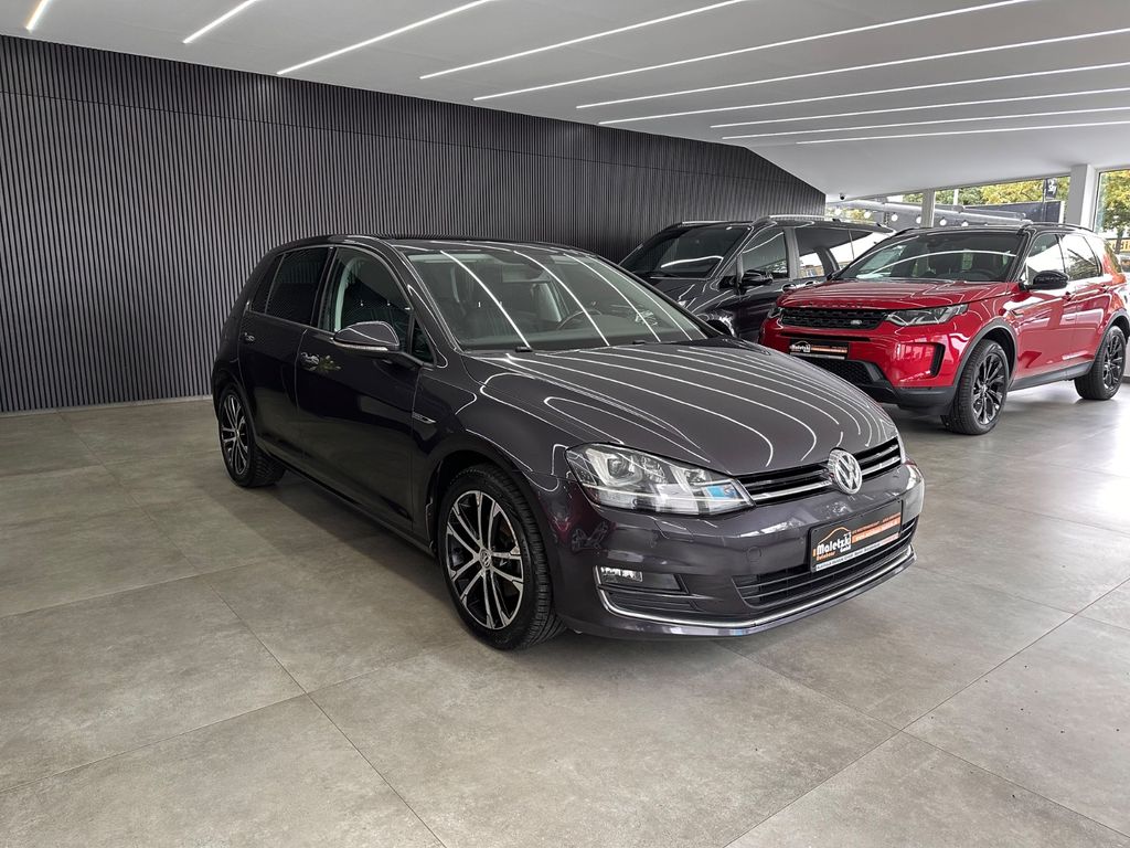 VW Golf VII 1.4 TSI Lounge*Keyless*Panorama*1.Hd*