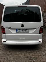Volkswagen T6 Multivan langer  Radstand 3400mm  - Volkswagen T6 Multivan: Behindertengerecht