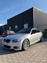 BMW E92 330i M Paket / 335i Heck Umbau / N52B30 - BMW 330 in Karlsruhe