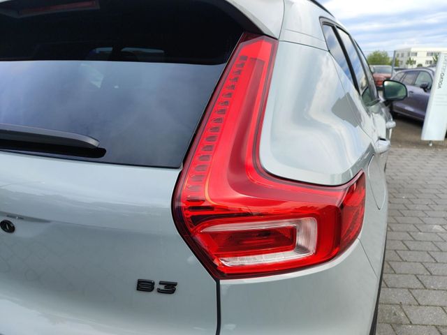 VOLVO XC 40 (Bild 12 von Array)