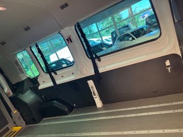 Ford Transit - 10