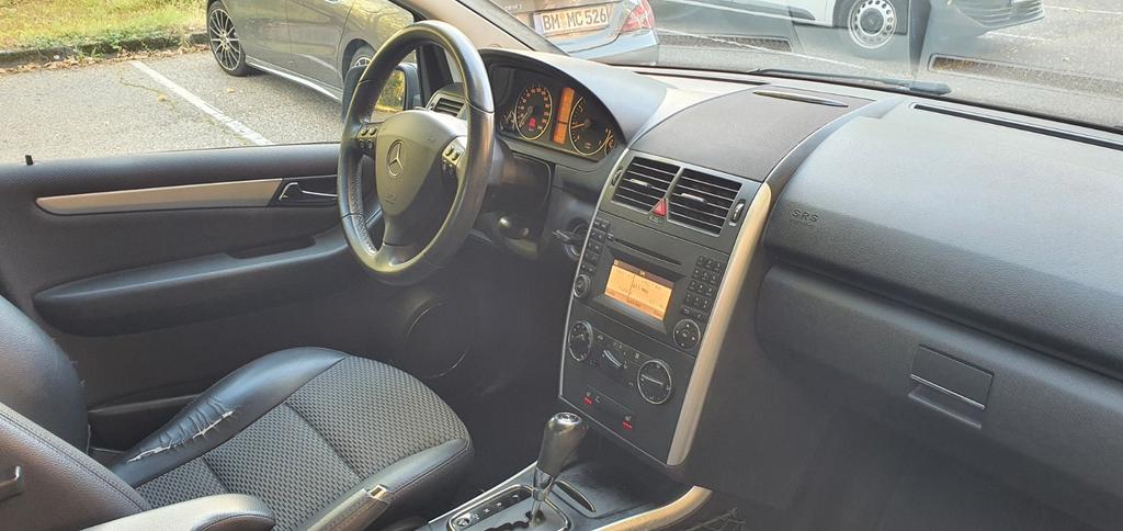 Mercedes-Benz A 160