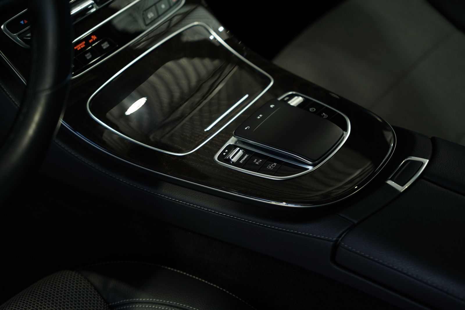 Mercedes Benz E 300