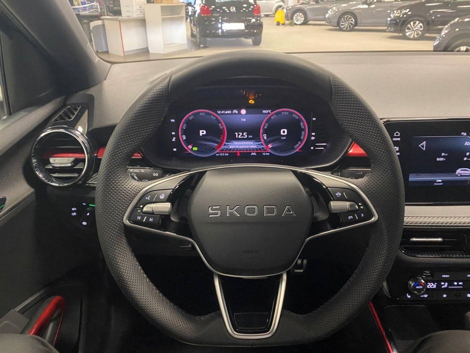 Fahrzeugabbildung SKODA Fabia 1.0 TSI DSG Monte Carlo+KAMERA+Android+ALU