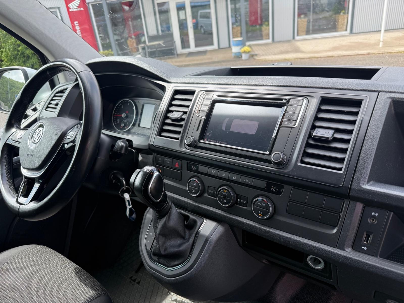 Volkswagen T6 Caravelle Comfortline,LED,Navi,Kamera