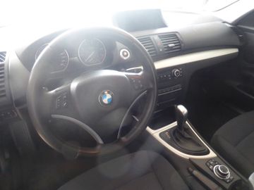 BMW 120 - 10
