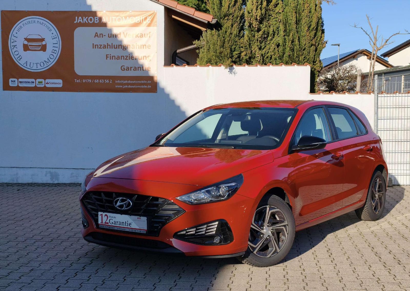 Hyundai i30 TÜV Neu*nur 42tkm*Lenkradheiz.SHZ Klima