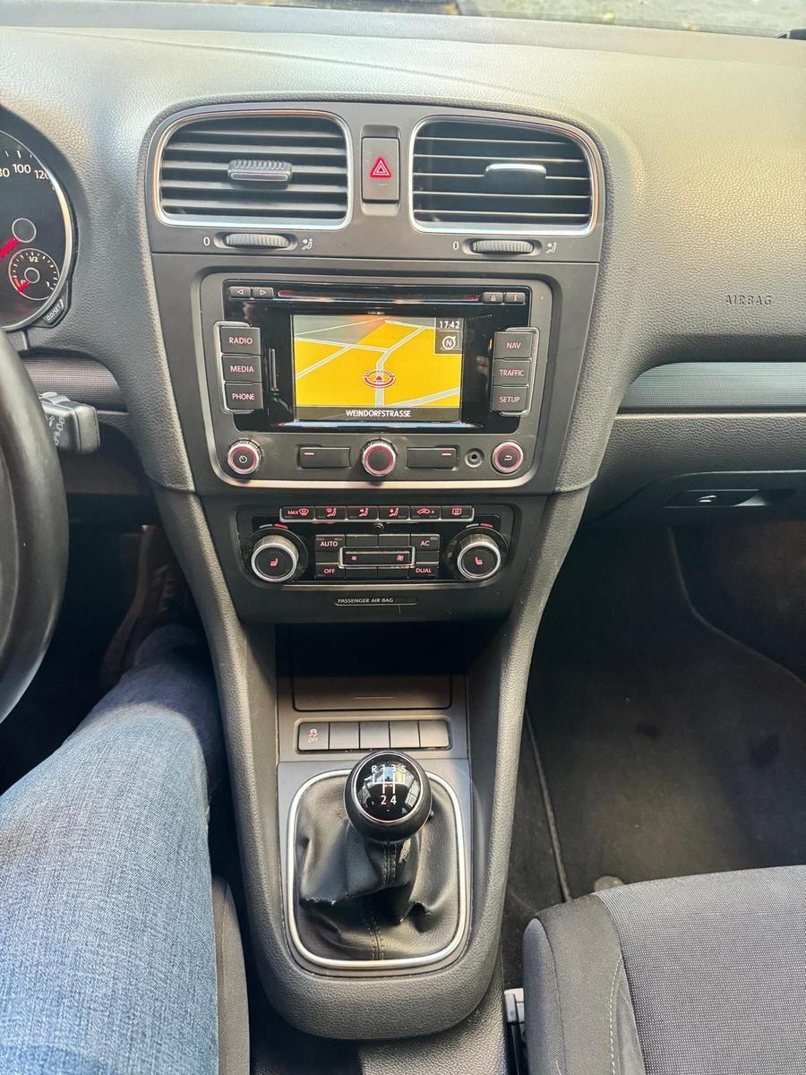 Volkswagen Golf 2012 — photo 14