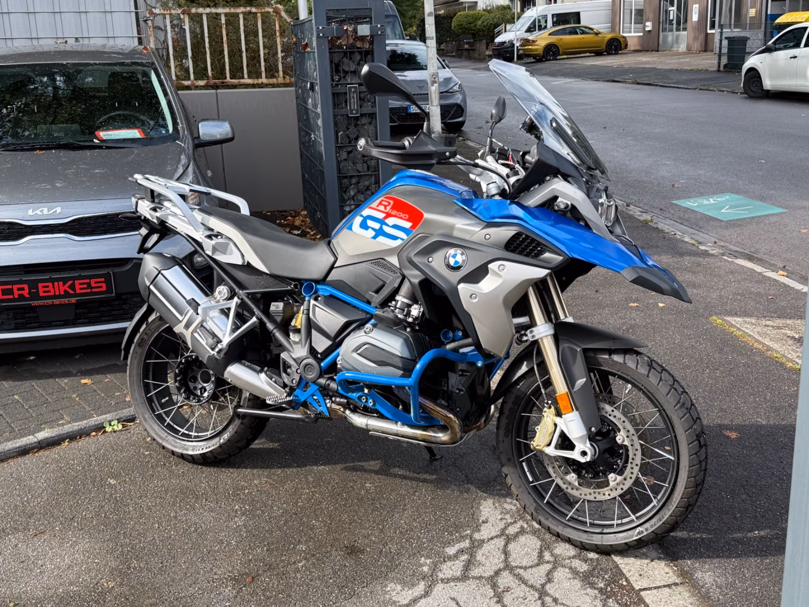 BMW R1200 GS / TOP Ausstattung / Scheckheft-Speichen