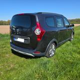 Dacia Lodgy TCe 130 Stepway *AHK*Klima*RFK*Garantie - Dacia Lodgy von privat