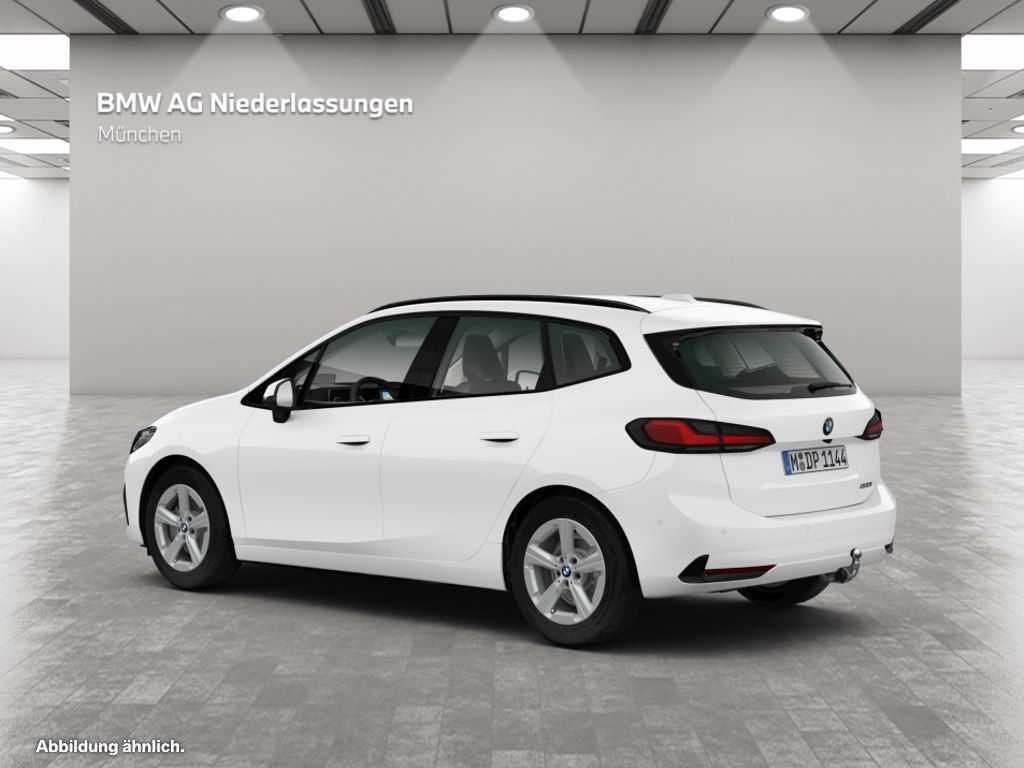 BMW 220 Active Tourer - Bild 8