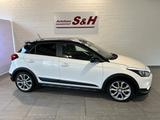 Hyundai i20 Active 1,0T Style NAVI Tempo SHZ/LHZ PDCv+h - Hyundai i20: Active Style