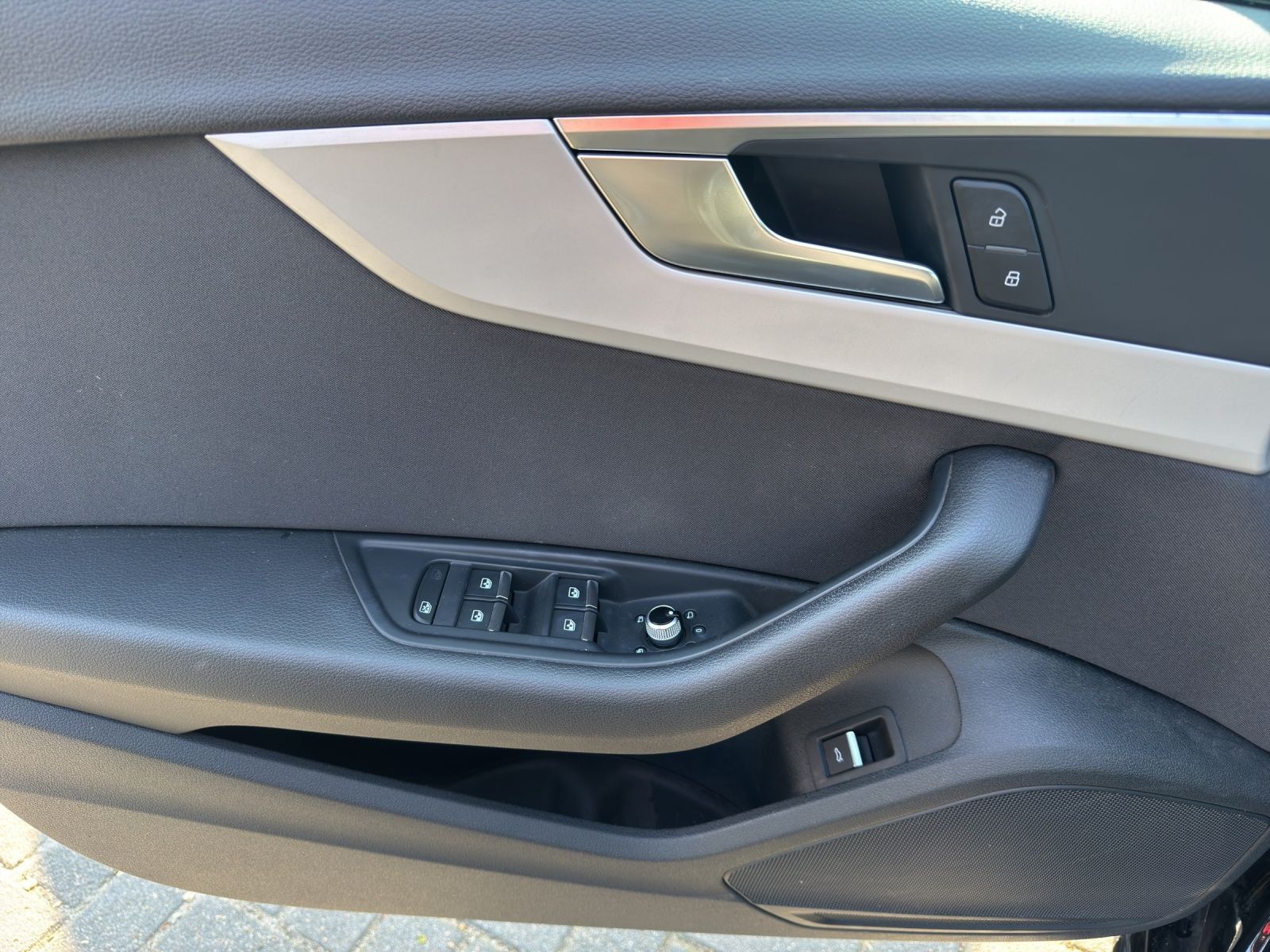 Audi A4 - Bild 9