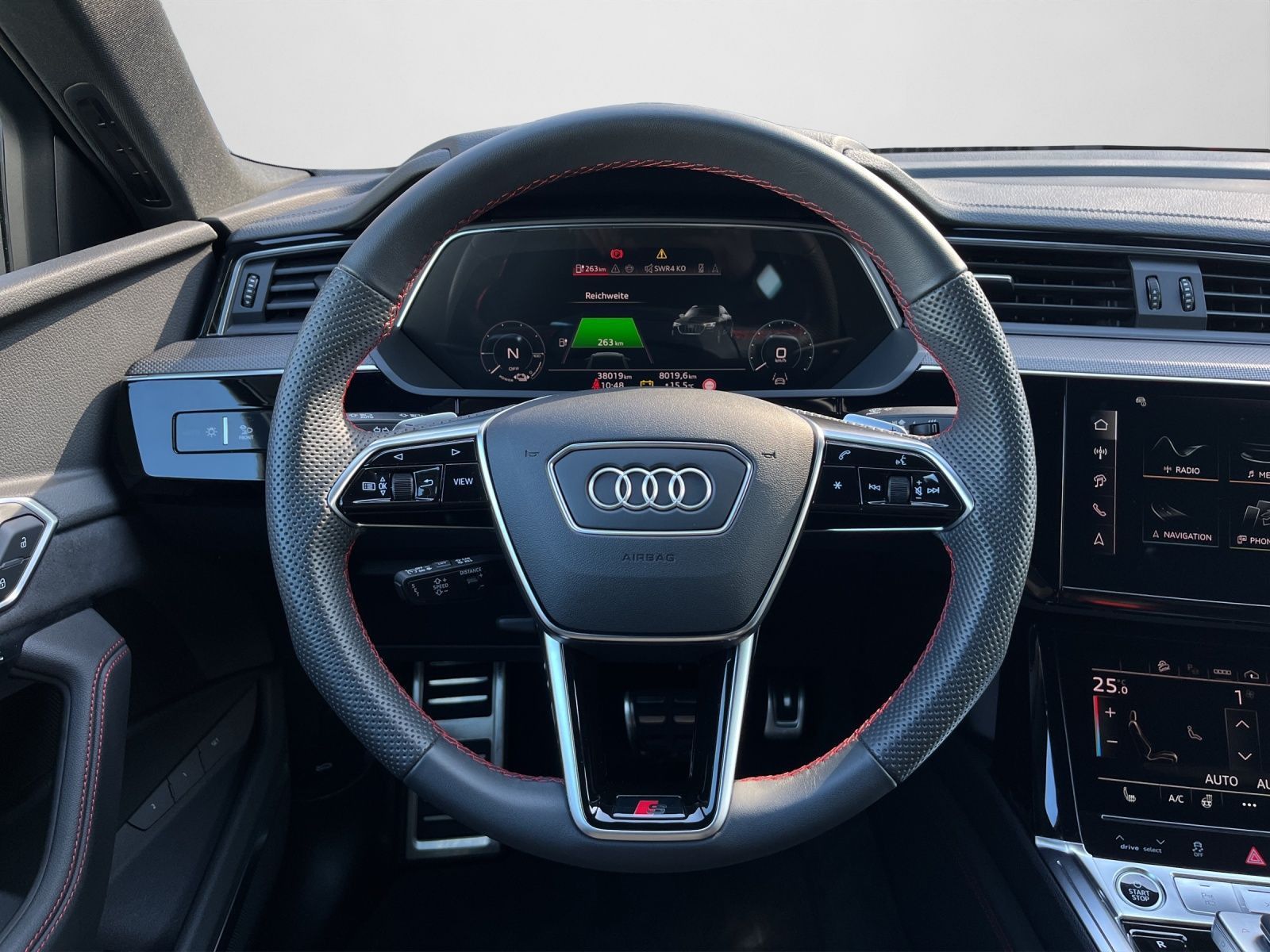 Audi Q8 - Bild 10