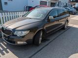 Skoda Superb 3.6 V6 DSG 4x4 Elegance Combi Elegance - Skoda Superb: Allradantrieb, 3.6
