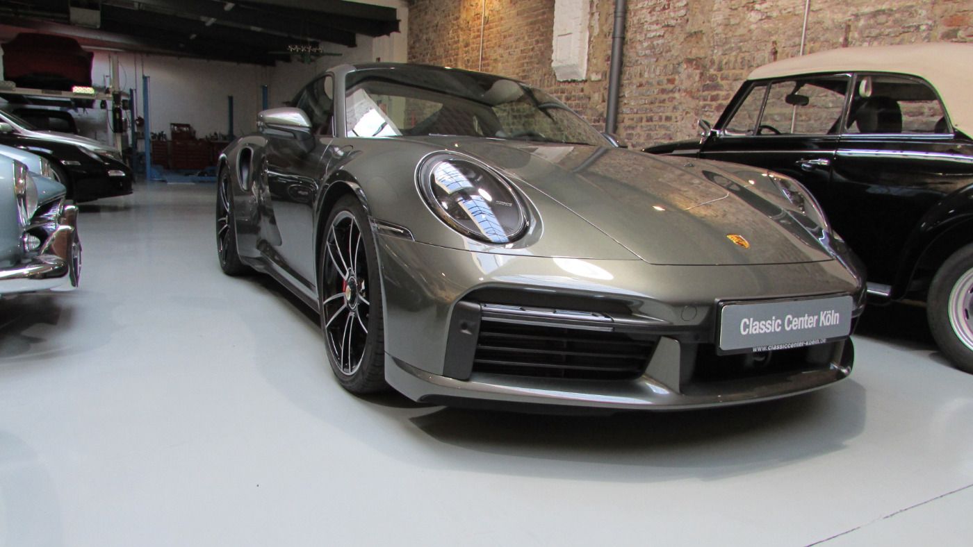 PORSCHE 911 992 Turbo *wenig Km Individual Exclusive Lif