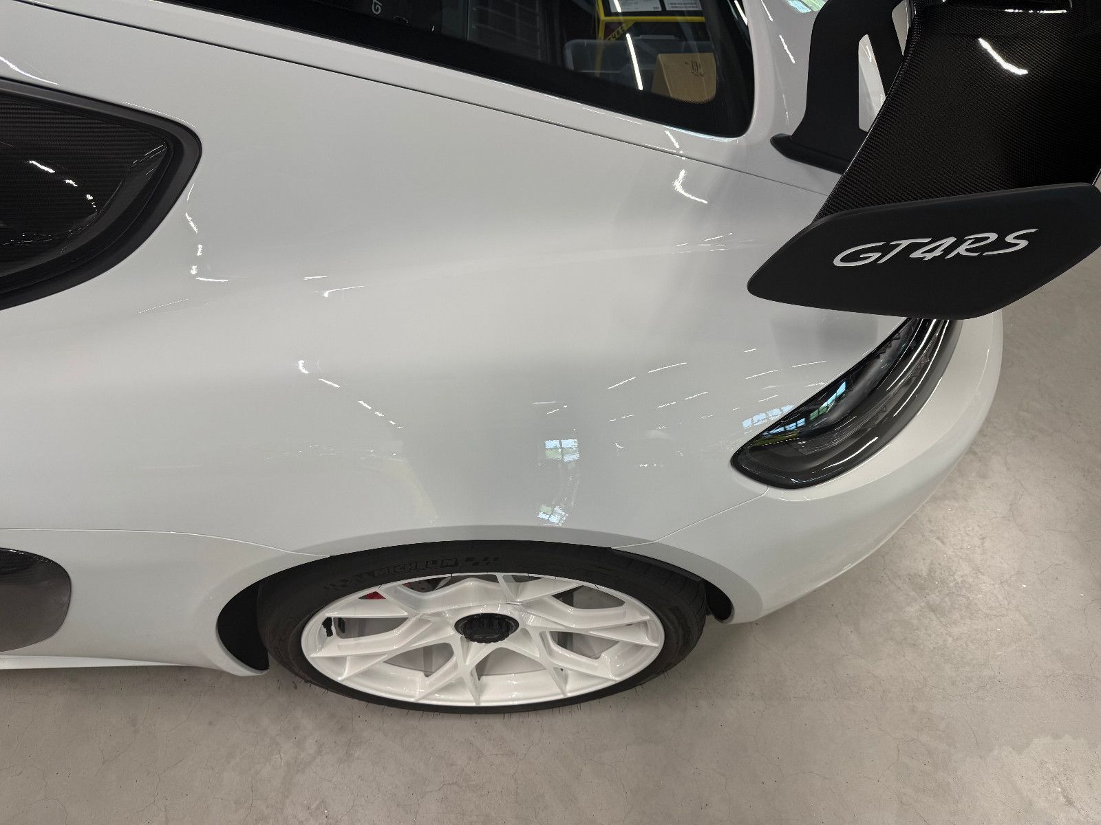 Fahrzeugabbildung Porsche 718 GT4 RS-Weissach-Clubsport-Lift-LED-Kam.-90 L