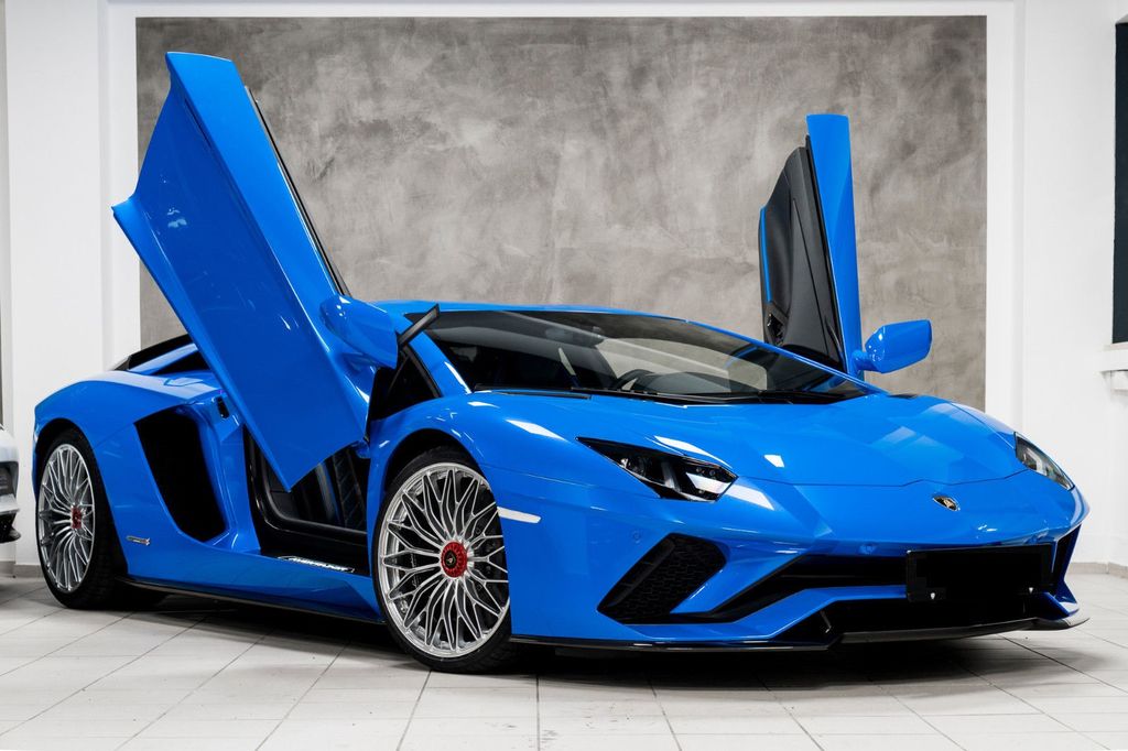 Image of Lamborghini Aventador