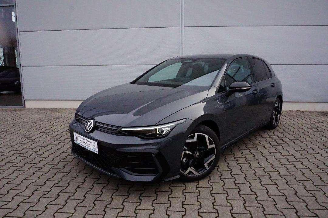 Volkswagen Golf R-Line  Black Style 1,5 l eTSI 7-Gang-DSG N