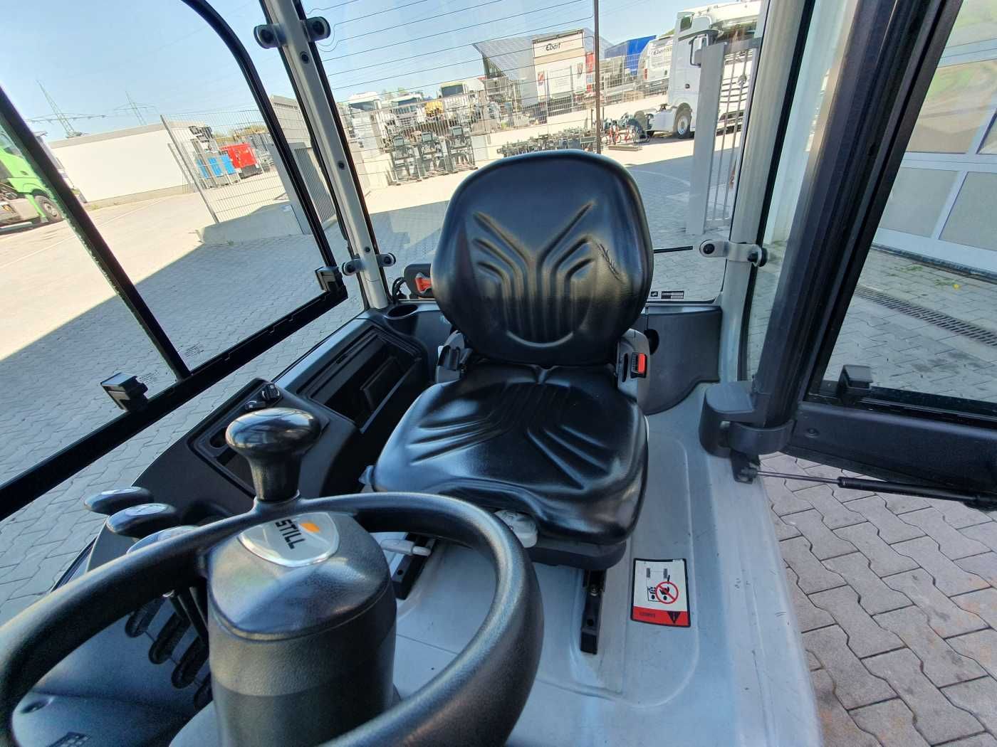 Fahrzeugabbildung Still RX20-14 / 2023 / Triplex: 4.60m! / 2.604h / SS