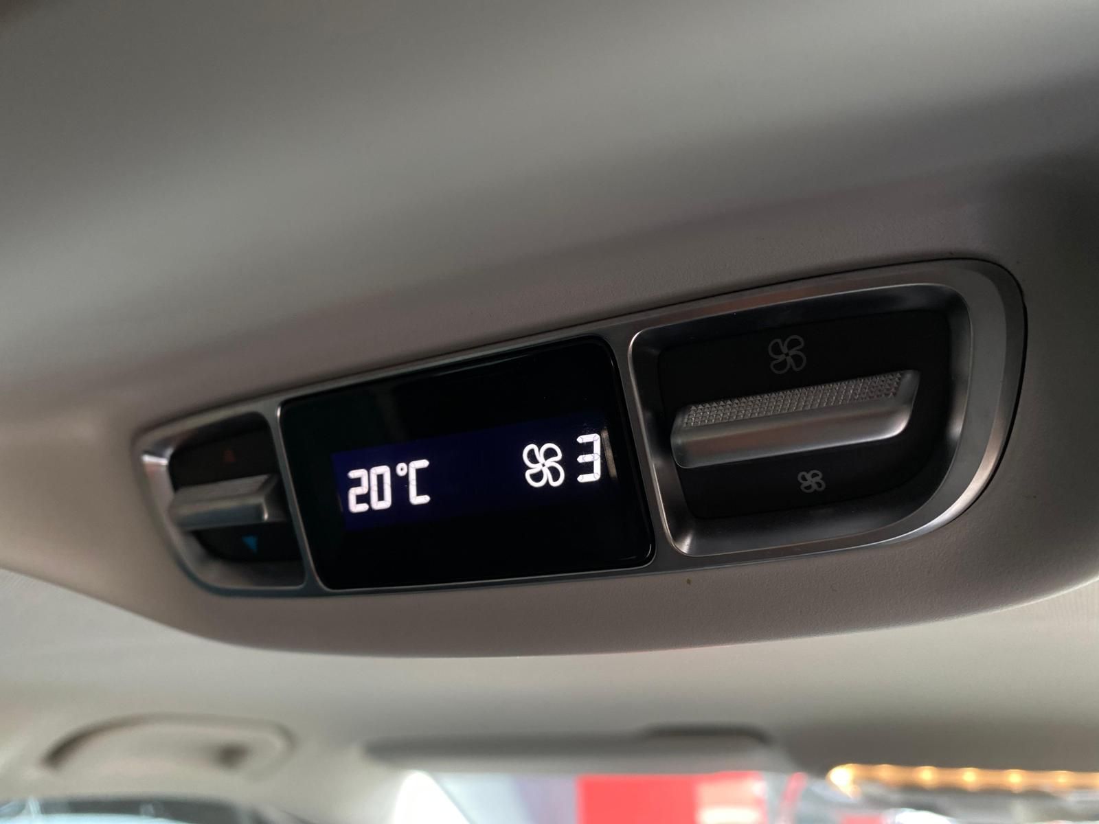 MERCEDES-BENZ V220d LANG LED#AHK#NAVI#PDC#TEMPO#SHZ#8SITZE - Image 21