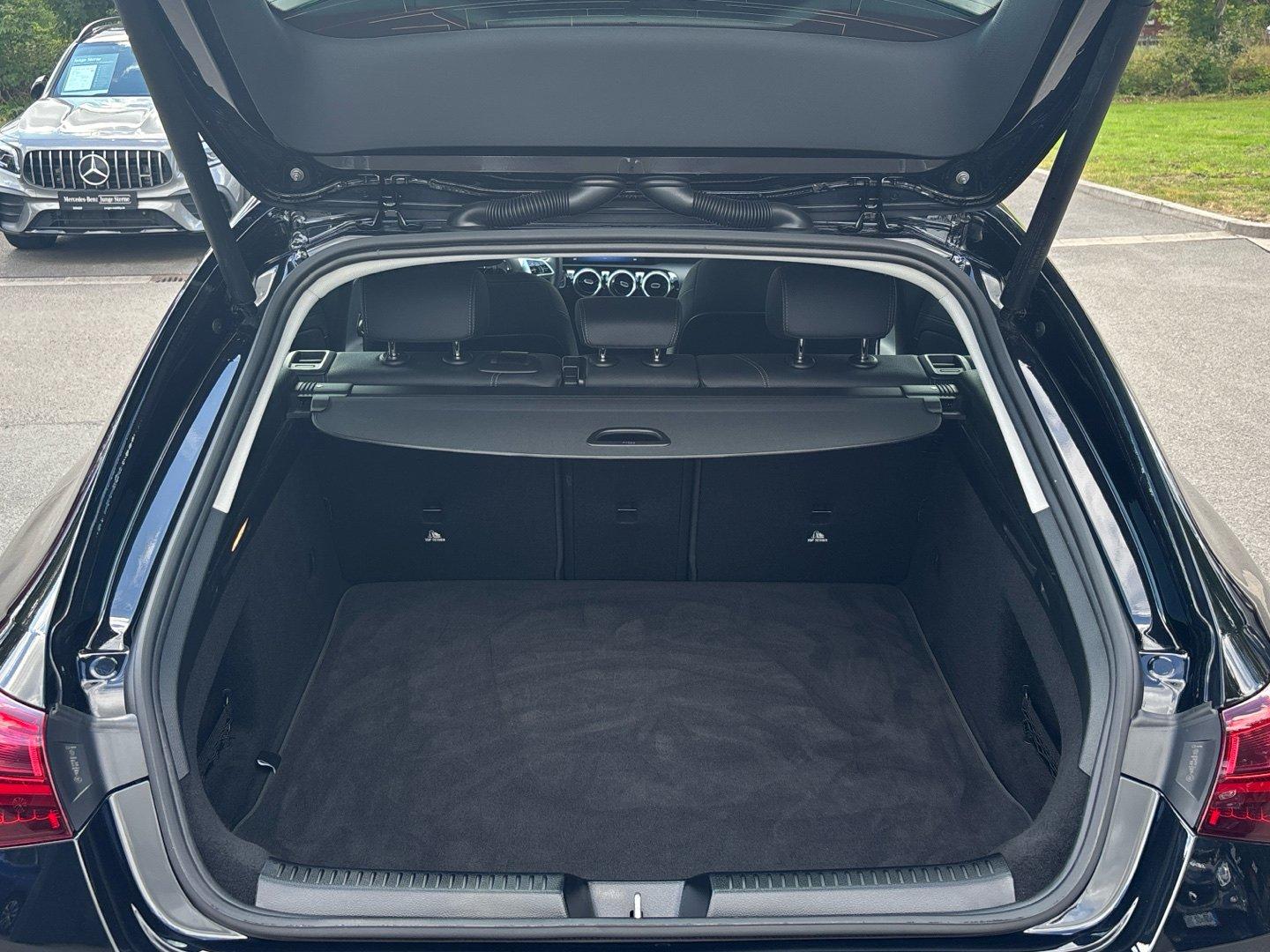 Mercedes-Benz CLA 180 SB Progressive-Advanced Winter-Paket AHK