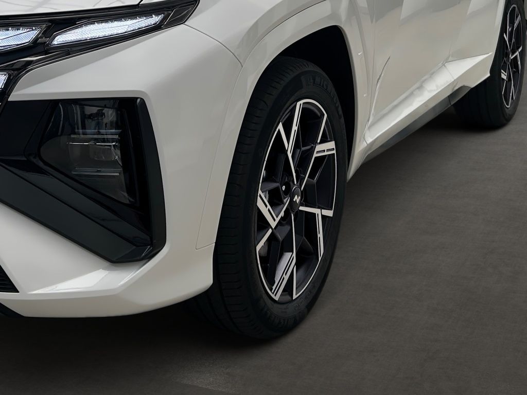 Fahrzeugabbildung Hyundai TUCSON 1.6 T-GDI 2WD 7-DCT N-Line 2xKlima AUT