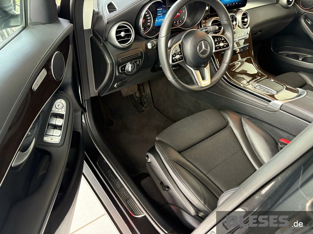 MERCEDES-BENZ GLC 220 – Bild 13