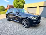 BMW X3 xDrive20d G01  M-Paket  Pano AHK HUD LED - BMW X3: 2.0