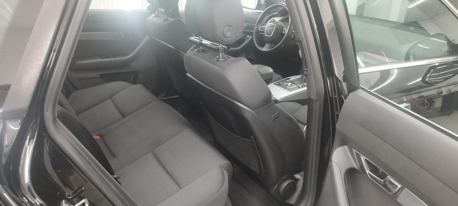 Audi A6 2011 — photo 12