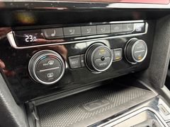 Fahrzeugabbildung Volkswagen Passat Variant Business 2.0TDI 4MOTION AHK NAVI