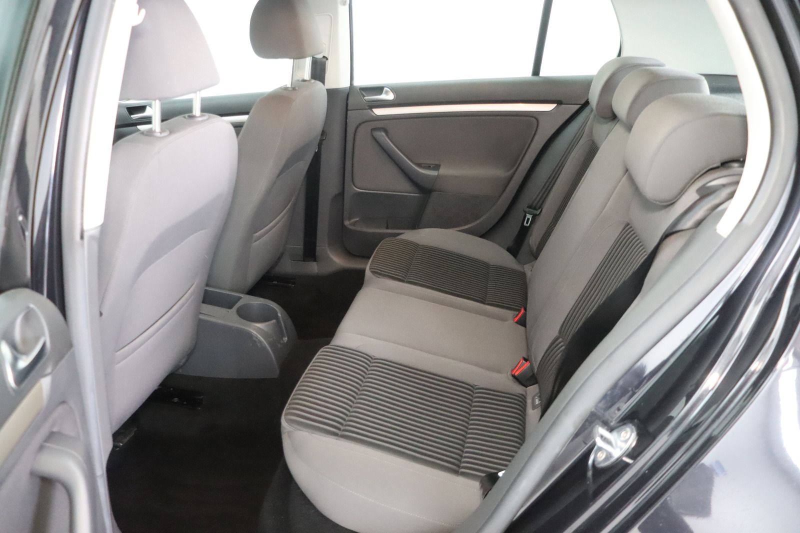 Fahrzeugabbildung Volkswagen Golf V 2.0 TDI DPF Sportline * AAC * Sitzhzg *