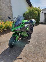 Kawasaki Ninja 1000 SX mit Zubehör - KAWASAKI SX