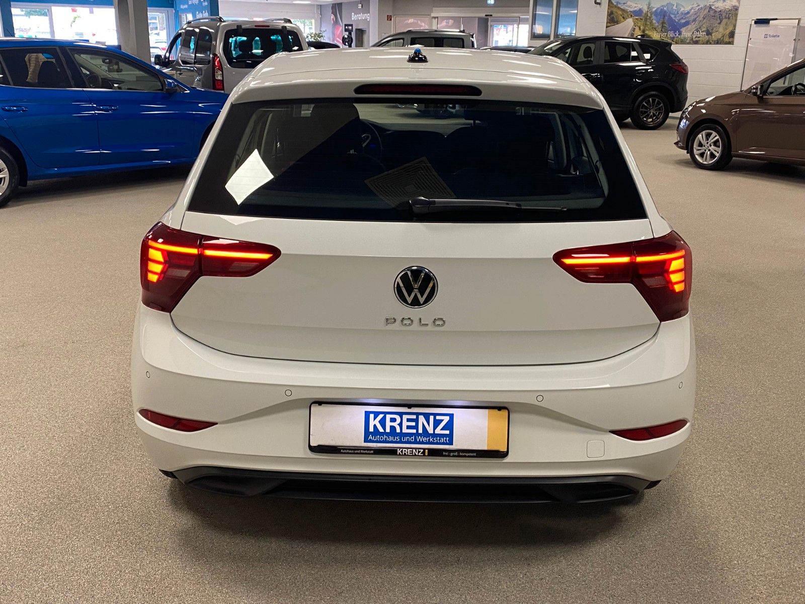 Fahrzeugabbildung Volkswagen Polo 1.0 TSI LIFE+KAMERA+PARKHILFE++SITZHEIZUNG+