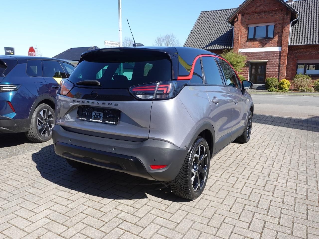Fahrzeugabbildung Opel Crossland 1,2 GS Line