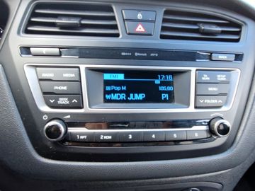 Hyundai i20 1.2 Passion (84PS)