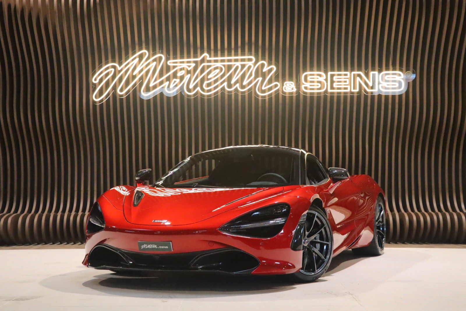MCLAREN 720S