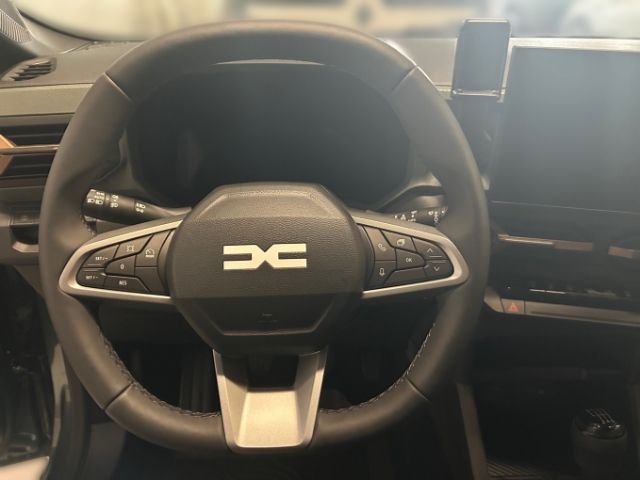 Fahrzeugabbildung Dacia Bigster TCe 130 Extreme 4x4 1.2 Mild-Hybrid EU6e