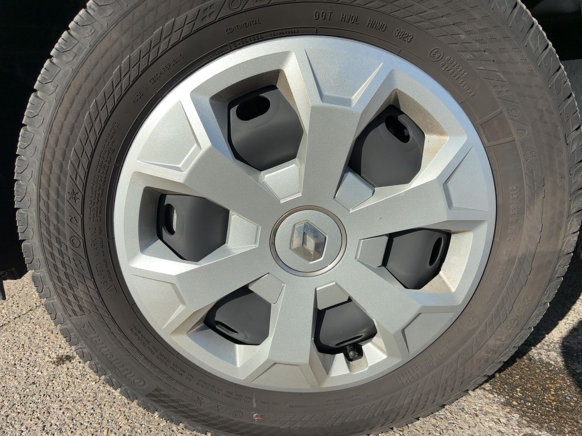 Fahrzeugabbildung Renault Trafic Pkw Life dCi 170 EDC GJR Kamera SHZ Navi