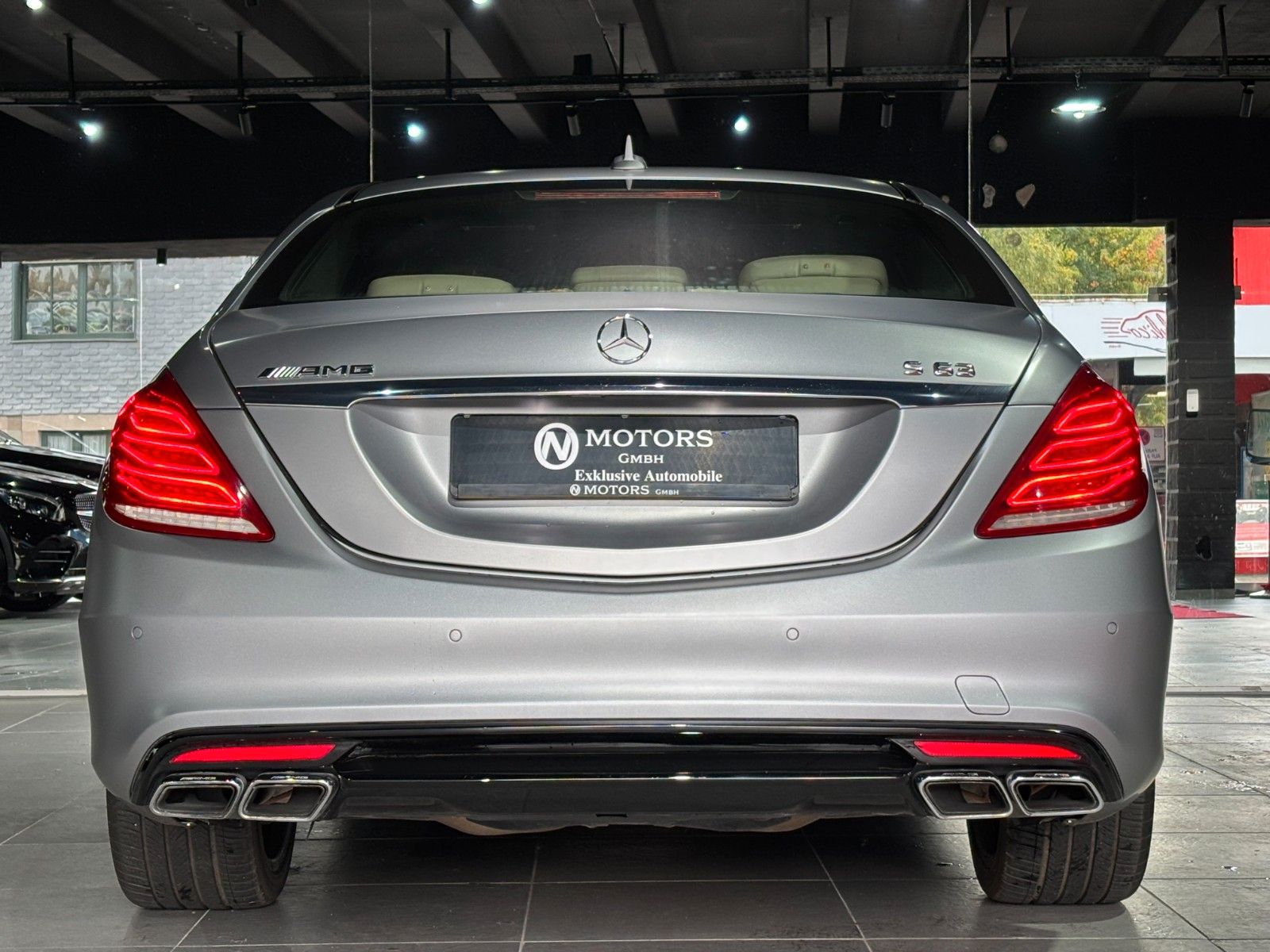 Fahrzeugabbildung Mercedes-Benz S 63 AMG L *Designo*Pano*Burmester*HUD*360KAM