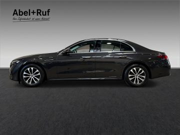 Mercedes E 220 - 5