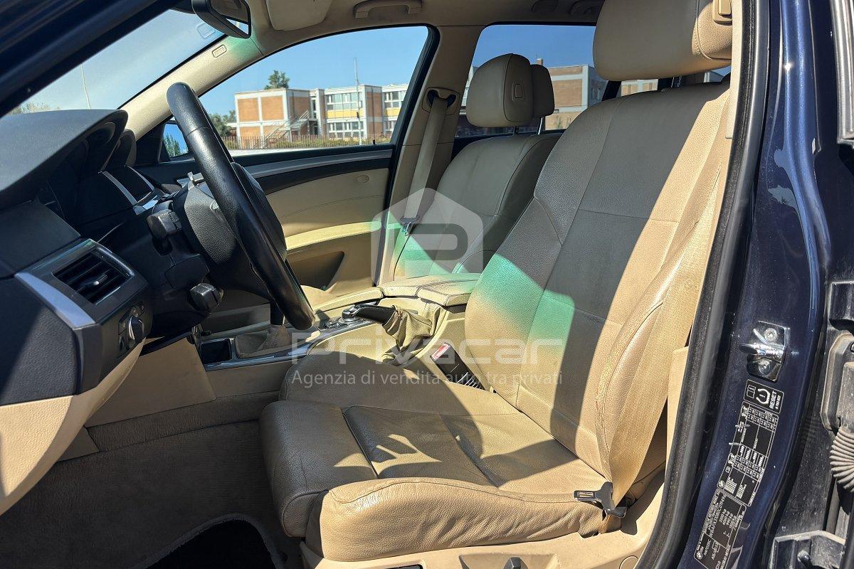 BMW  2009 — photo 12
