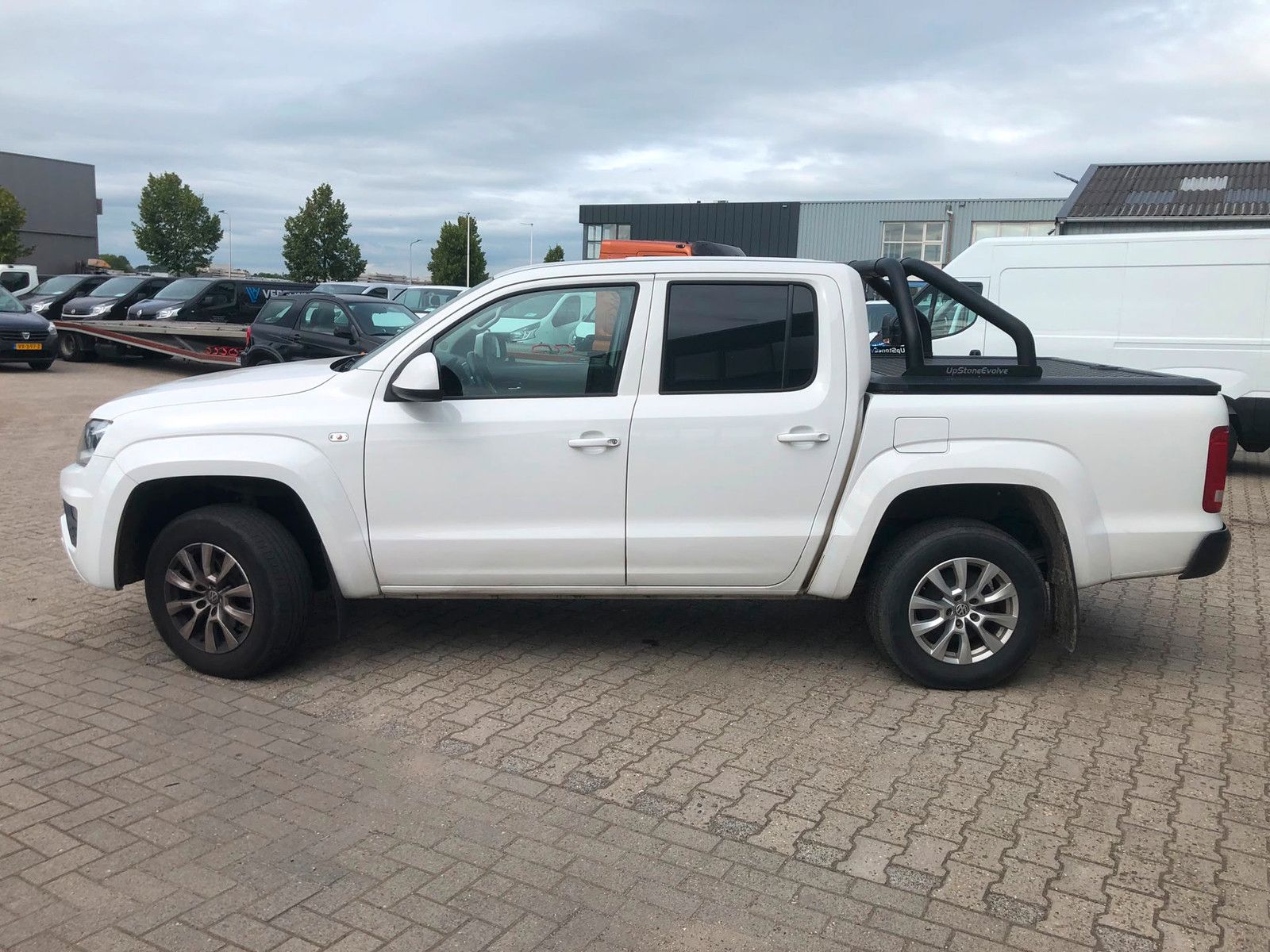 Volkswagen Amarok 3.0 TDI 4 drs Comfortline v6 4 motion imagem 3
