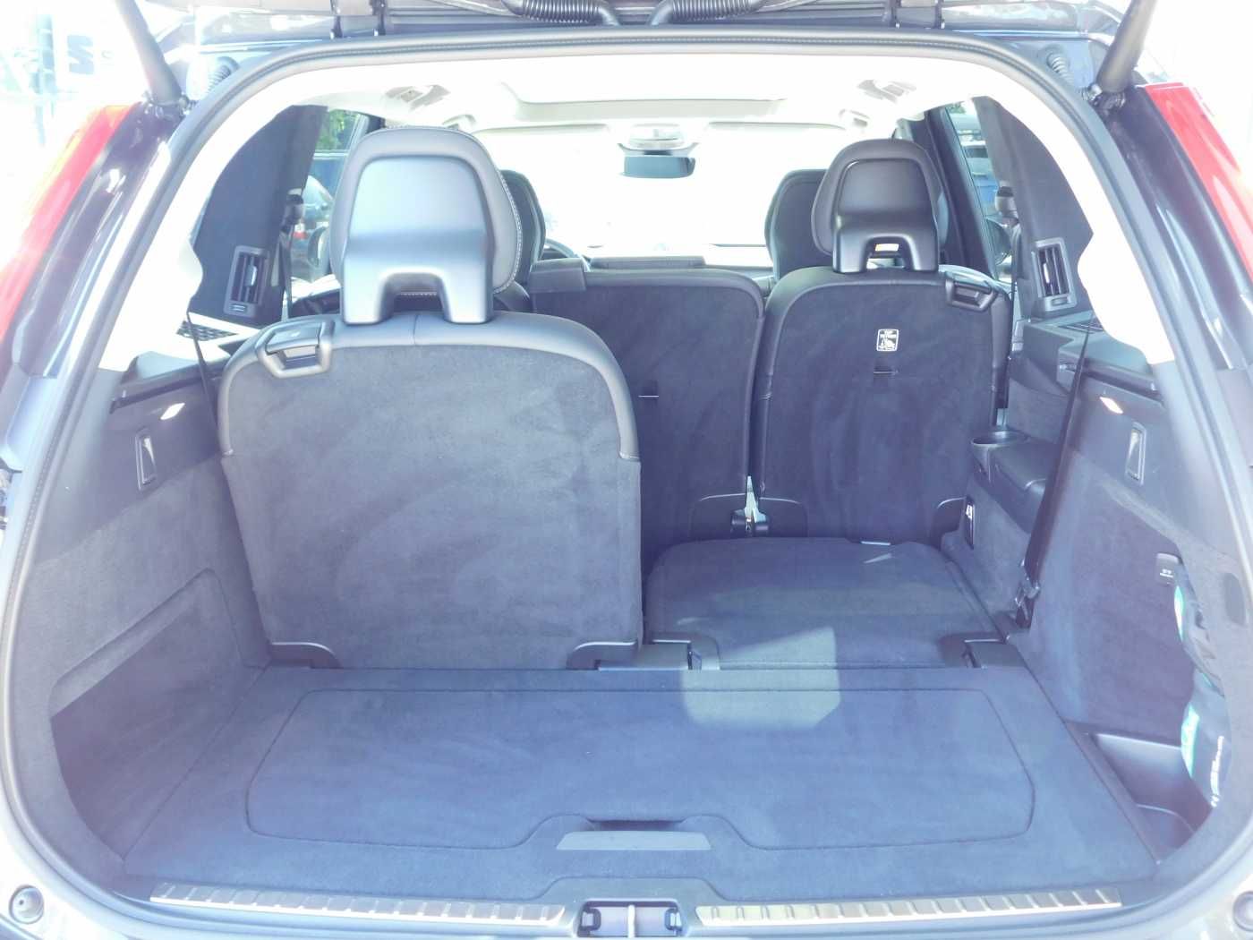 Fahrzeugabbildung Volvo XC90 Diesel B5 D AWD Ultimate Bright