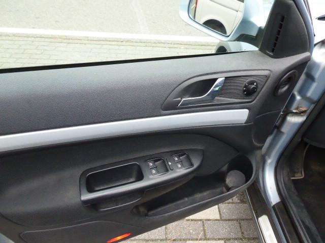 Skoda Octavia 2010 — photo 9