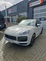 Porsche Cayenne Platinum Edition - Porsche Cayenne: Beige