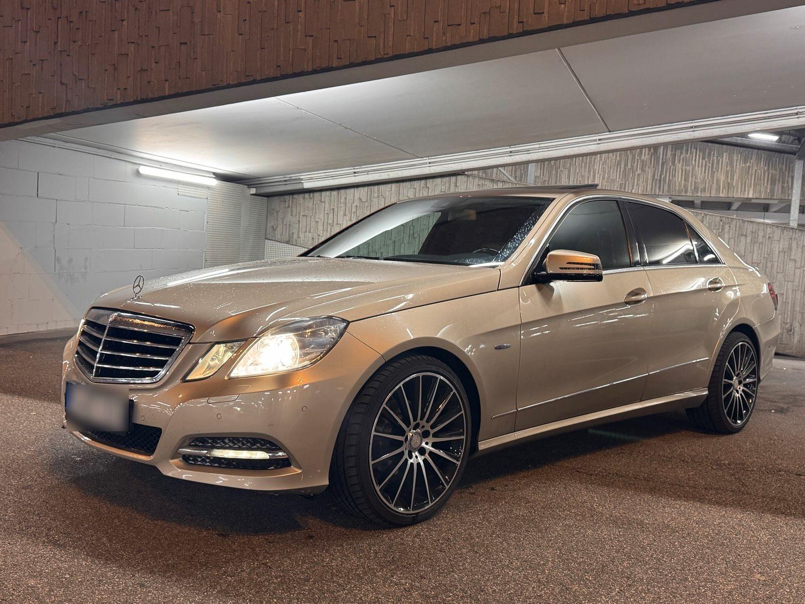 Mercedes-Benz E 200
